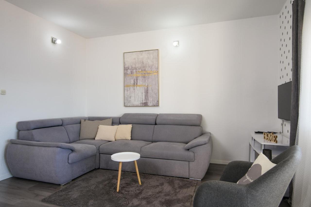 Apartment Kristina 特罗吉尔 外观 照片